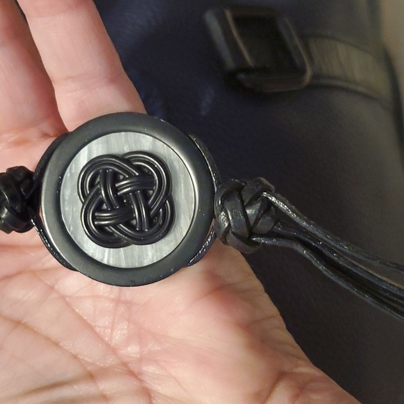 Elliott Lucca Hobo Crossbody Bag - Picture 3 of 8